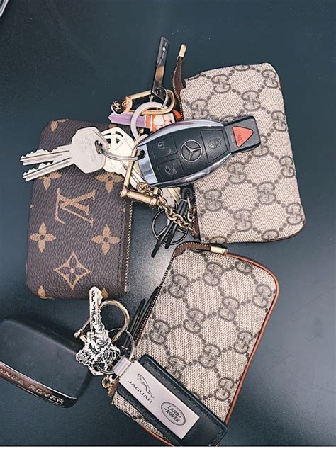 fake louis vuitton key chain|louis vuitton keychain wallet.